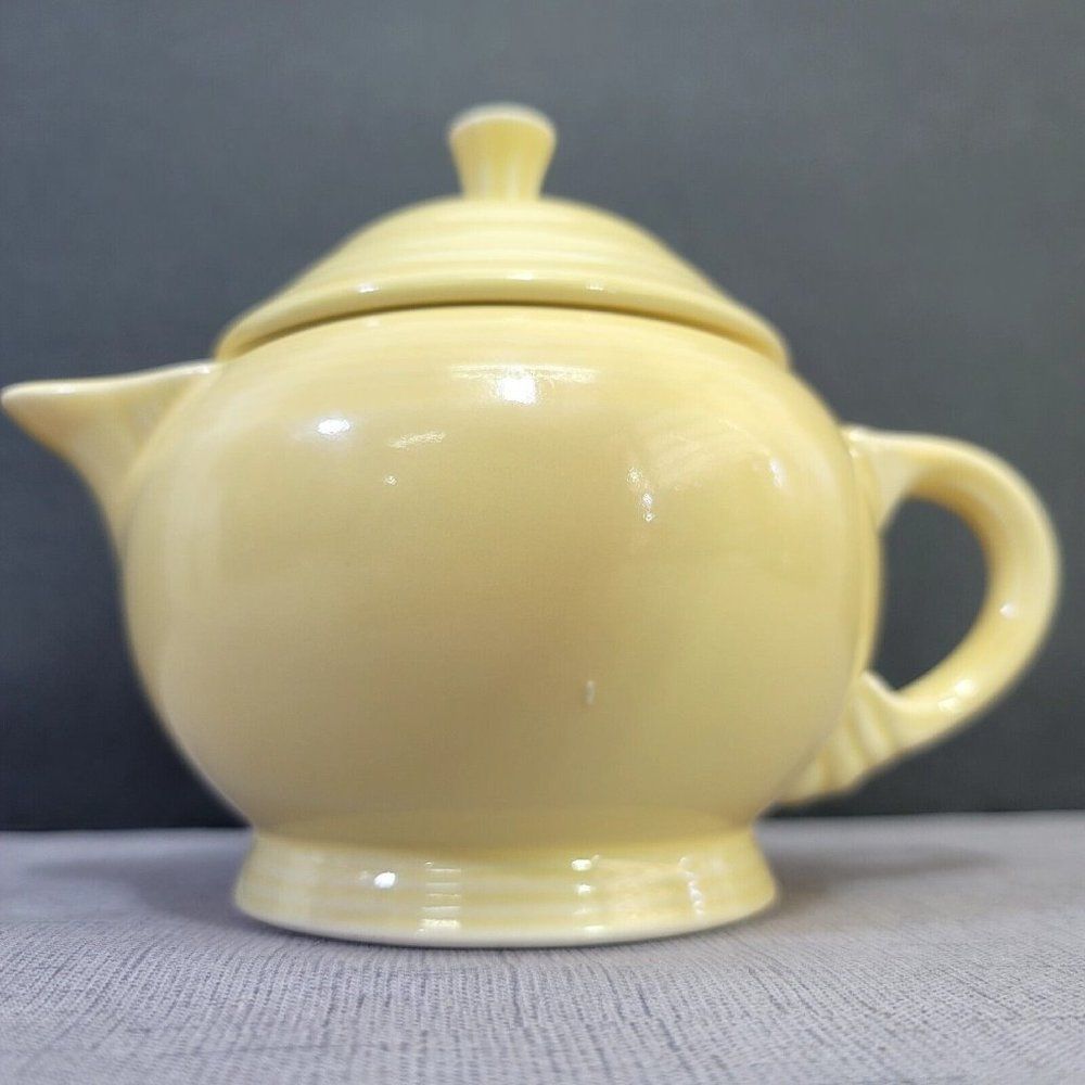 Fiestaware My First Fiesta HLC Yellow Child's Teapot & Lid 2 Cup Retired - Picture 4 of 13
